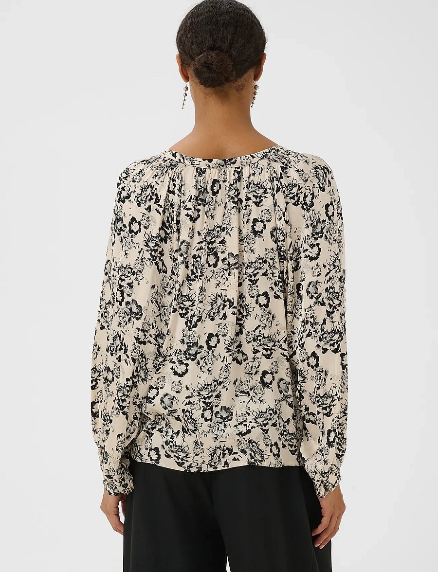 Part Two - DoaaPW Blouse - long sleeved blouses - black gradient flower - 4