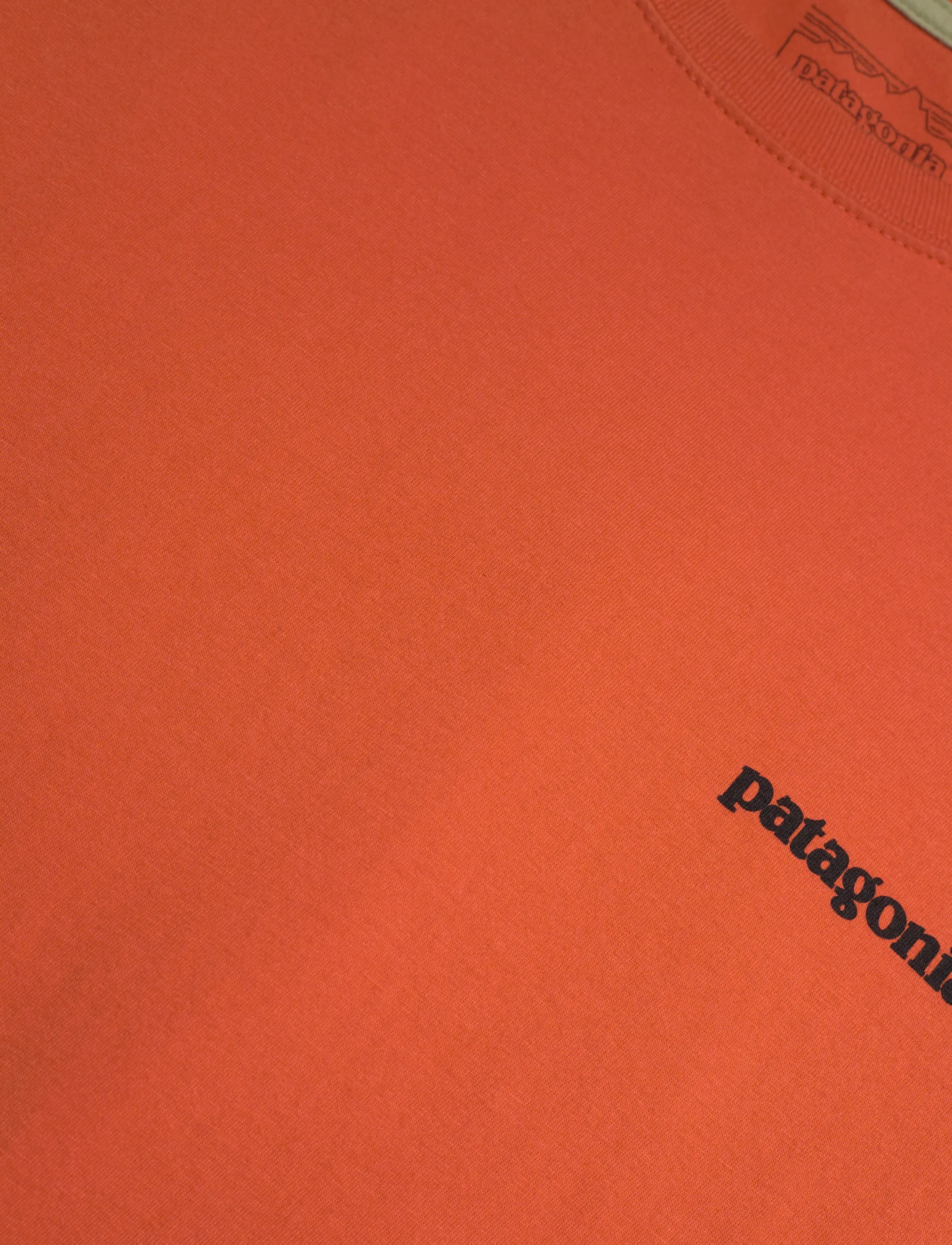Patagonia - P-6 Logo T-Shirt - t-shirts - orange - 2