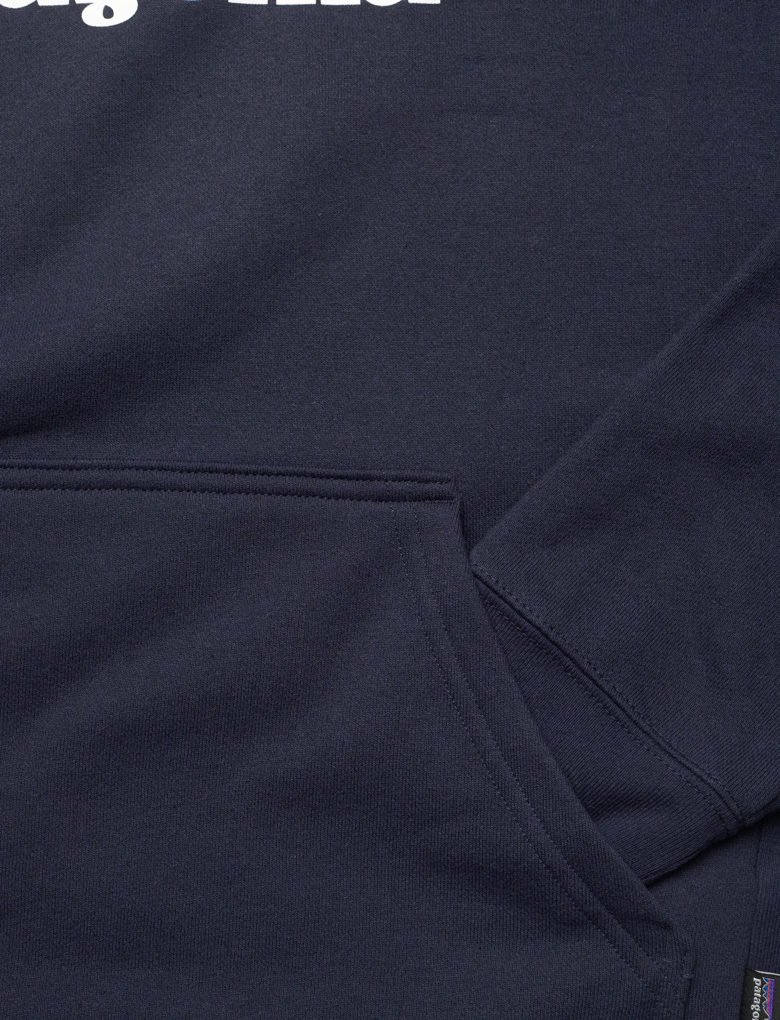 Patagonia - P-6 Logo Uprisal Hoody - overdele - new navy - 3