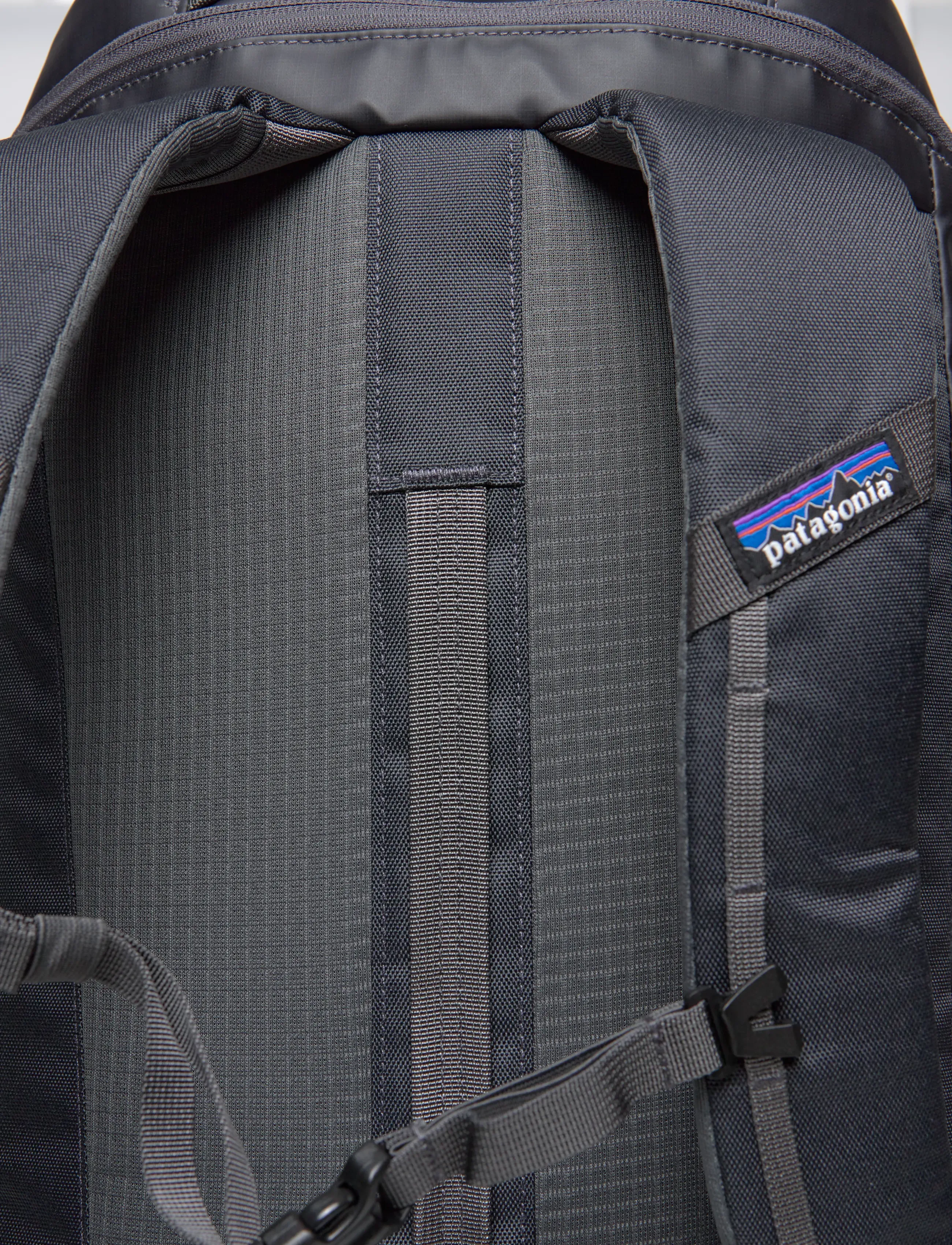 Patagonia - Black Hole Pack 25 L - sport-rucksäcke - smolder blue w/forge grey - 4