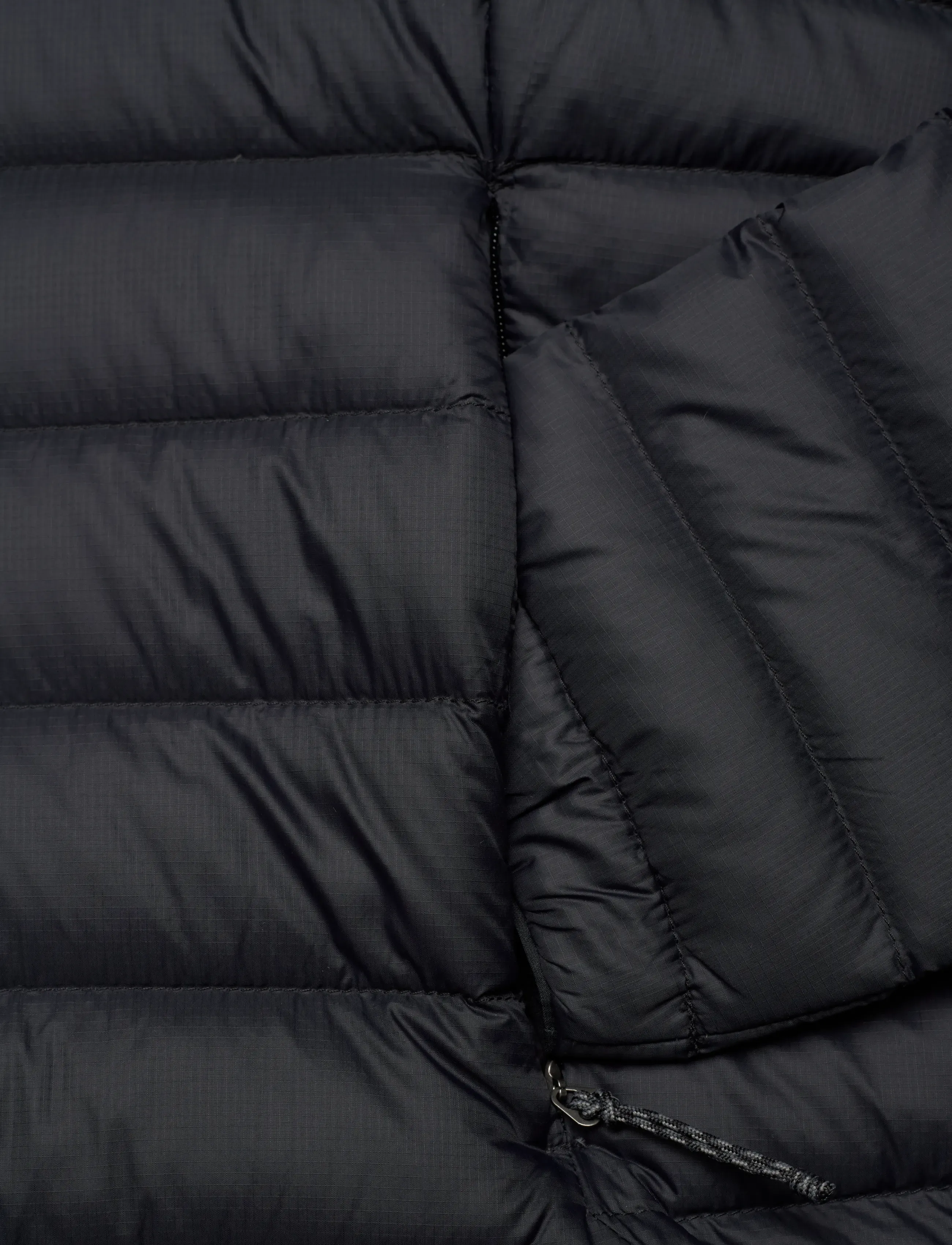 Patagonia - Down Sweater Hoody Jacket - winter jackets - black - 3
