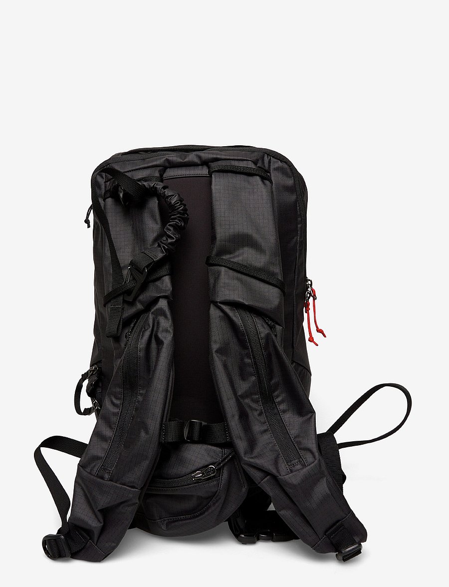 Patagonia - Patagonia Bag - sport-rucksäcke - black - 1