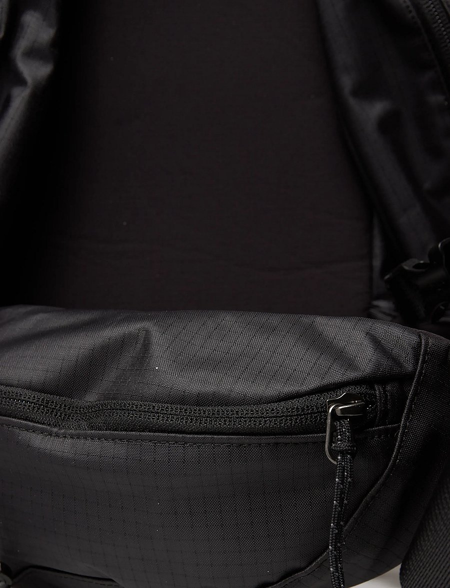 Patagonia - Patagonia Bag - sport-rucksäcke - black - 4