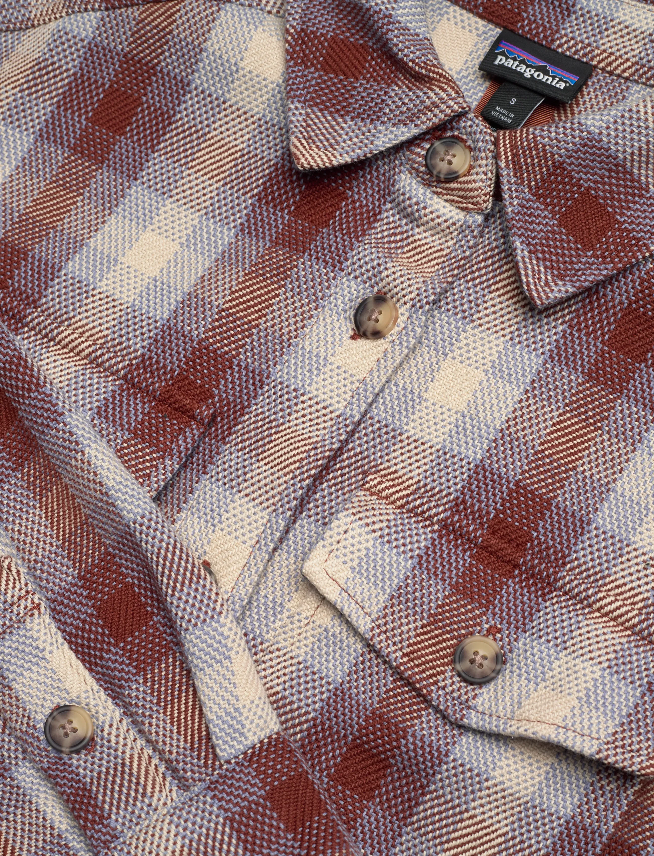 Patagonia - W's Fjord Loft Overshirt Jkt - skjorter - alpenglow: oar tan - 2