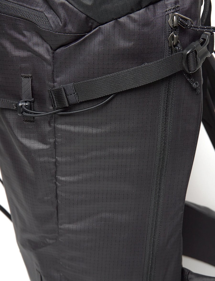 Patagonia - Descensionist Snow Pack - travel bags - black - 4