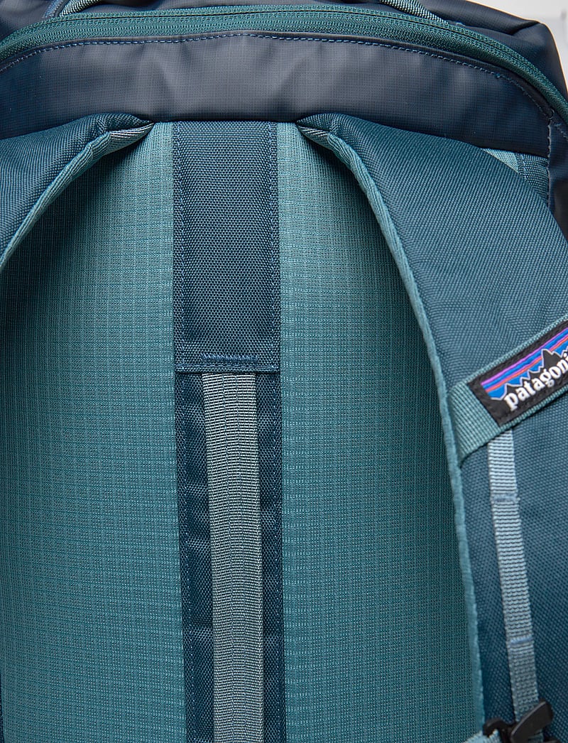 Patagonia - Black Hole Pack 25L - treeningkotid - tidal teal w/luminous pink - 4