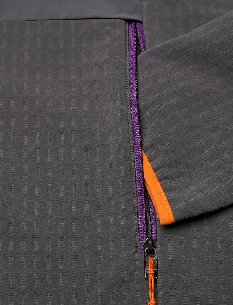 Patagonia - M's R2 TechFace Jkt - fleece & mellanlager - forge grey - 3