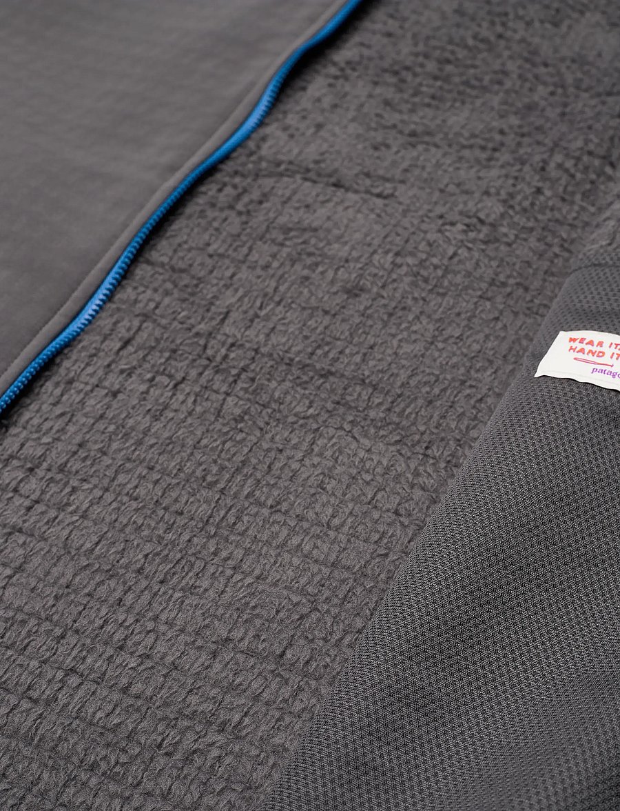 Patagonia - M's R2 TechFace Jkt - forge grey - 4