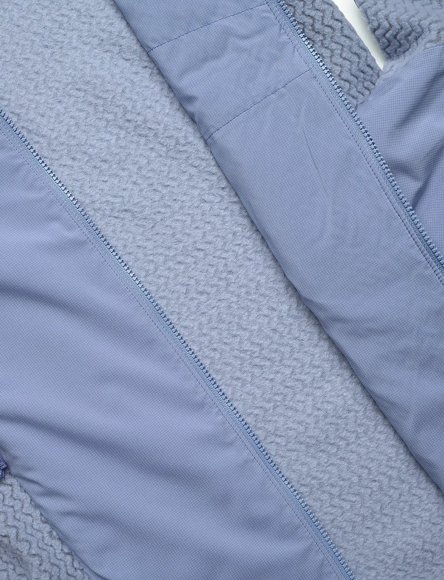 Patagonia - W's Nano-Air Light Hybrid Hoody - overdele - barnacle blue - 4
