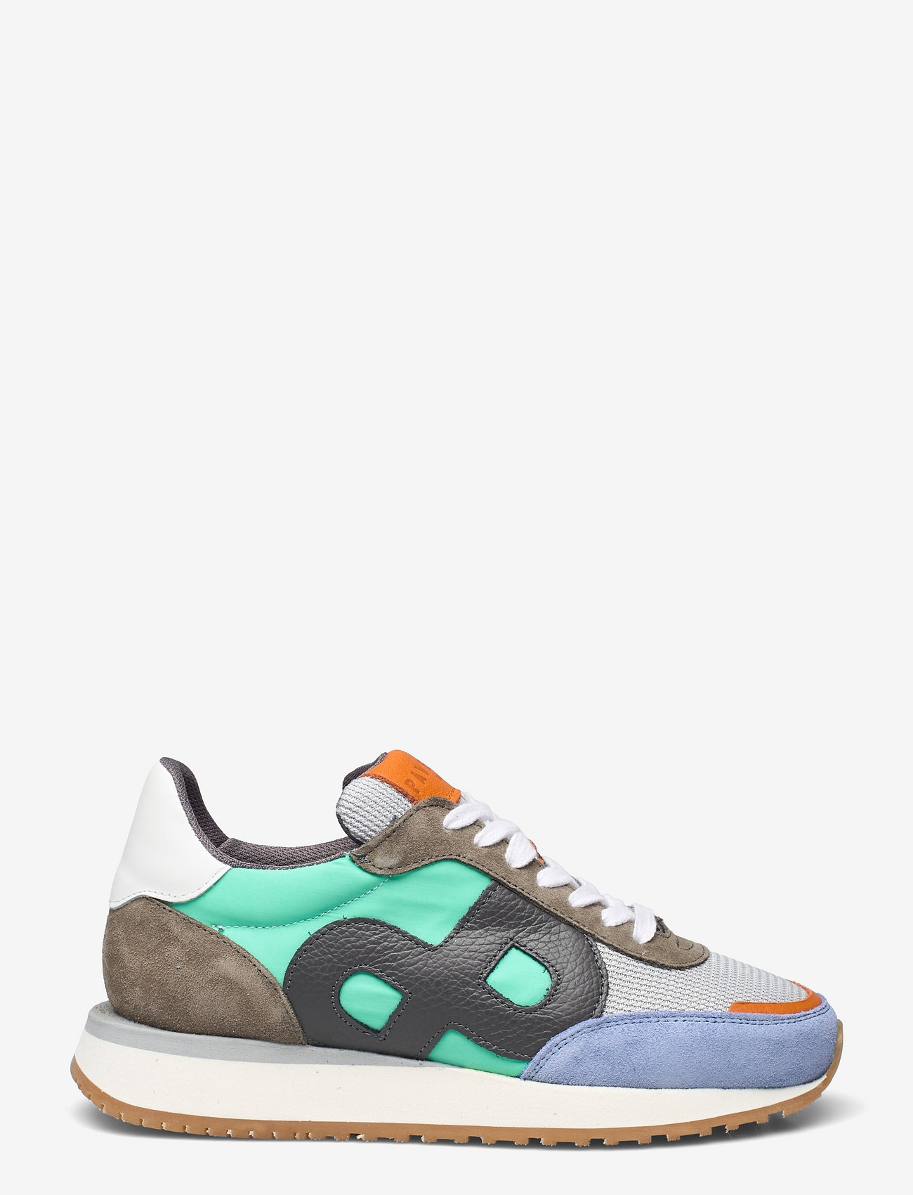 prices corner sneaker villa