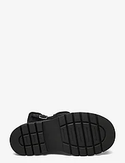 Pavement - Miquel - flat ankle boots - black - 4