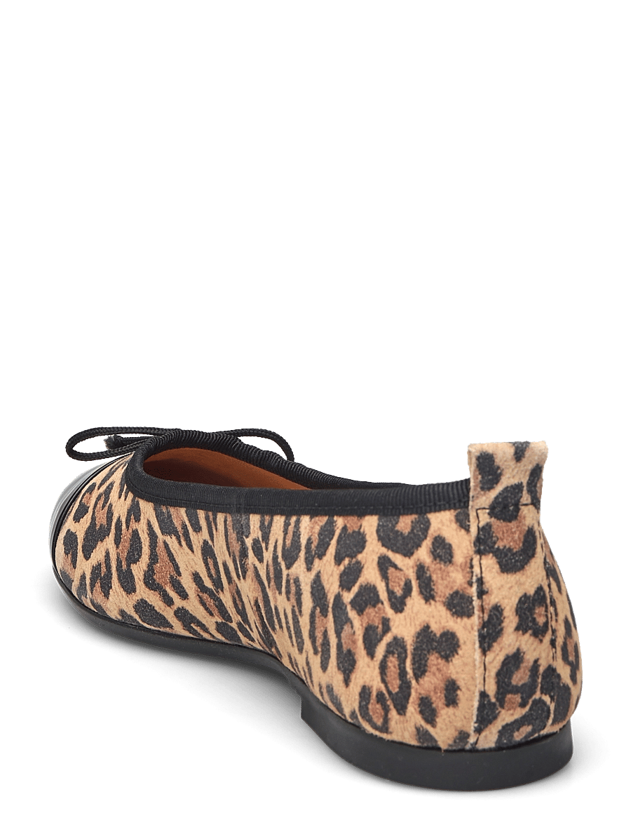 Pavement - PALucy - special occasions - leo/patent toe cap - 2