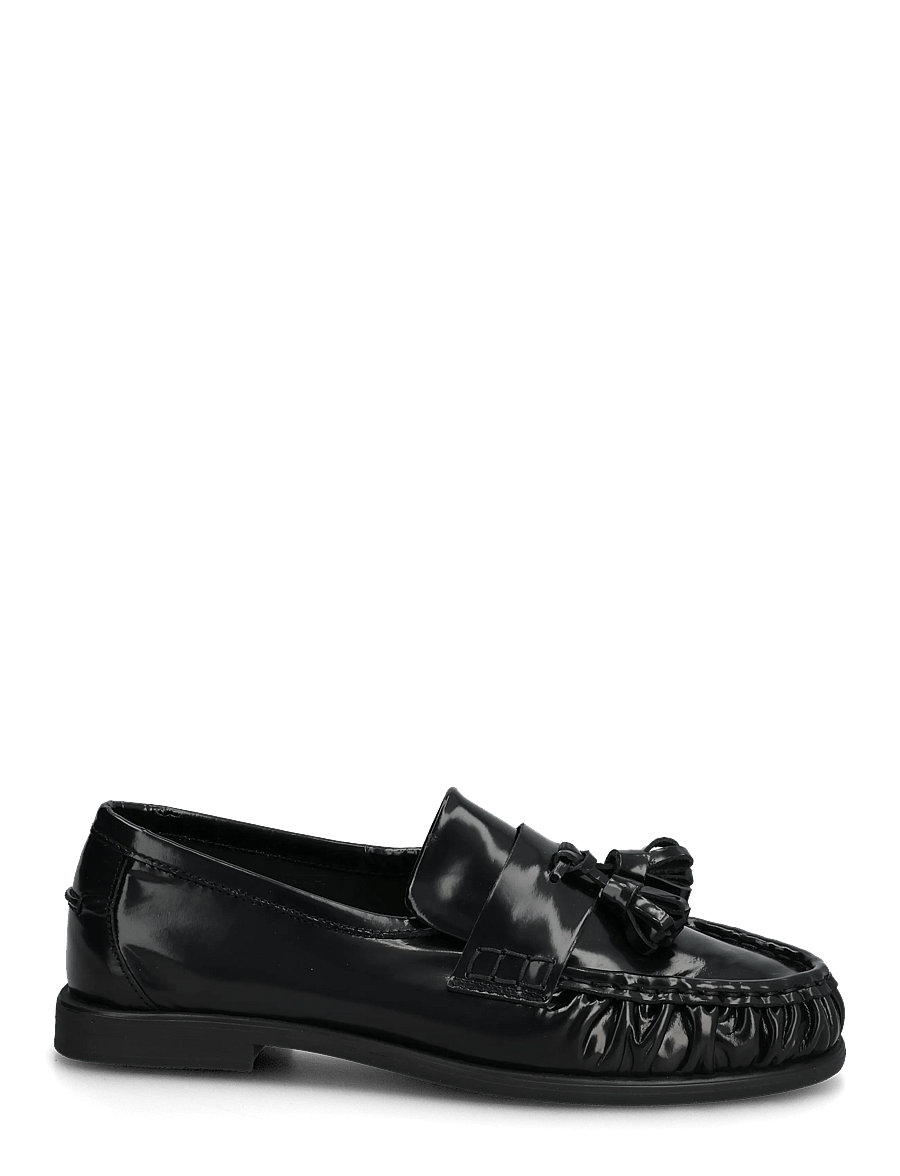Pavement - PAElmira Tassel - fashion trends - black polido - 1