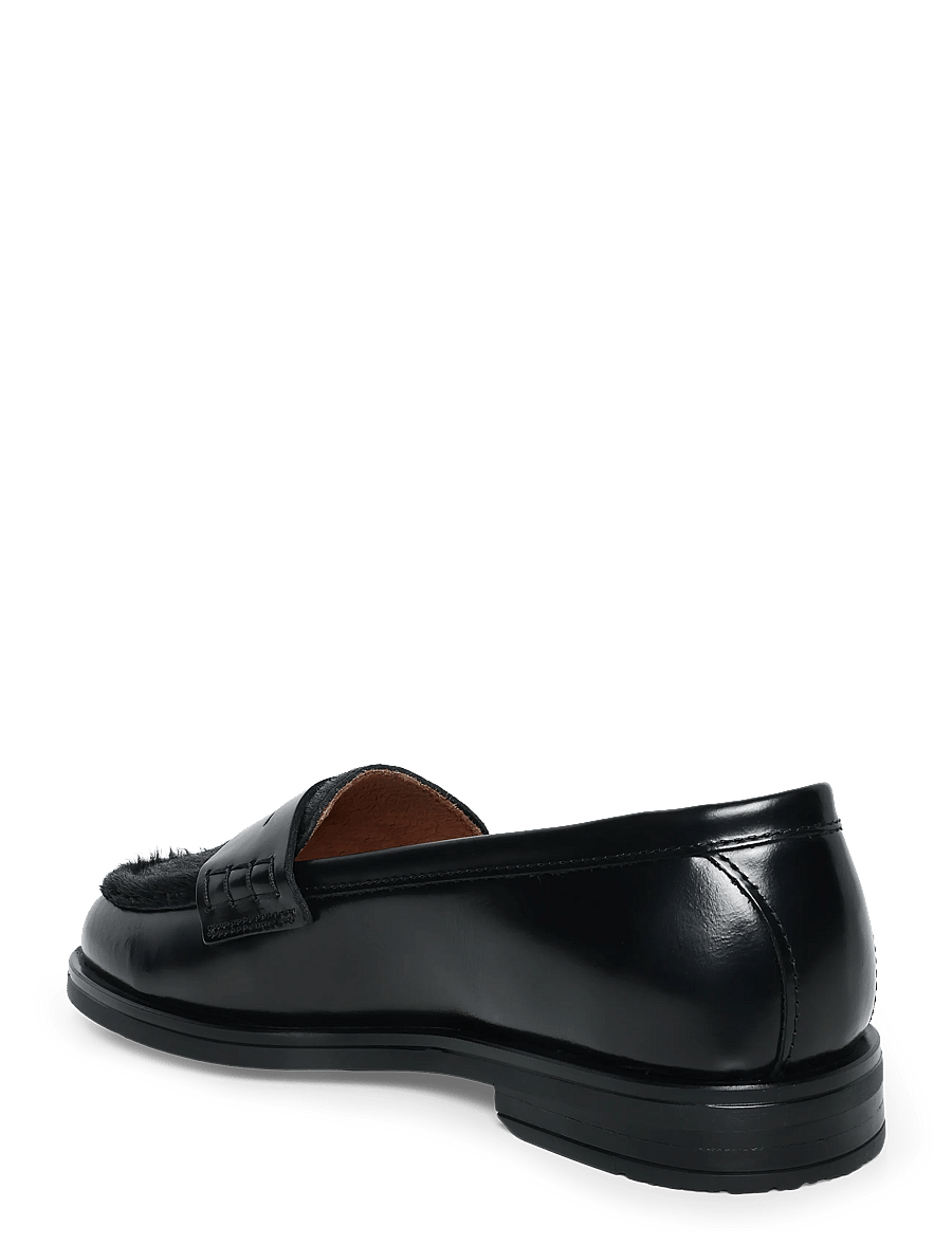 Pavement - PACassie Pony - fashion trends - black pony - 1