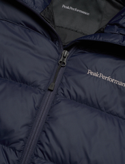 Peak Performance - W Frost Explorer Vest-BLUE SHADOW - puffer vests - blue shadow - 2