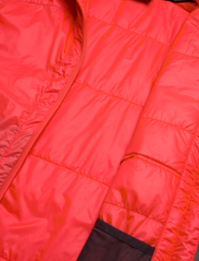 Peak Performance - M Radiance Hood Jacket - padded jackets - racing red - 4