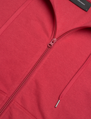 Peak Performance - W Ease Zip Hood - hoodies - softer red - 2