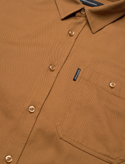 Peak Performance - M Moment Skiers Shirt-HONEY BROWN - basic shirts - honey brown - 2