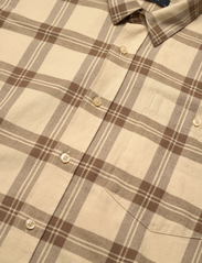 Peak Performance - M Moment Flannel Shirt-143 CHECK - rutiga skjortor - 143 check - 3