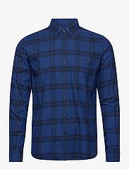 Peak Performance - M Moment Flannel Shirt - checkered shirts - 196 check - 0