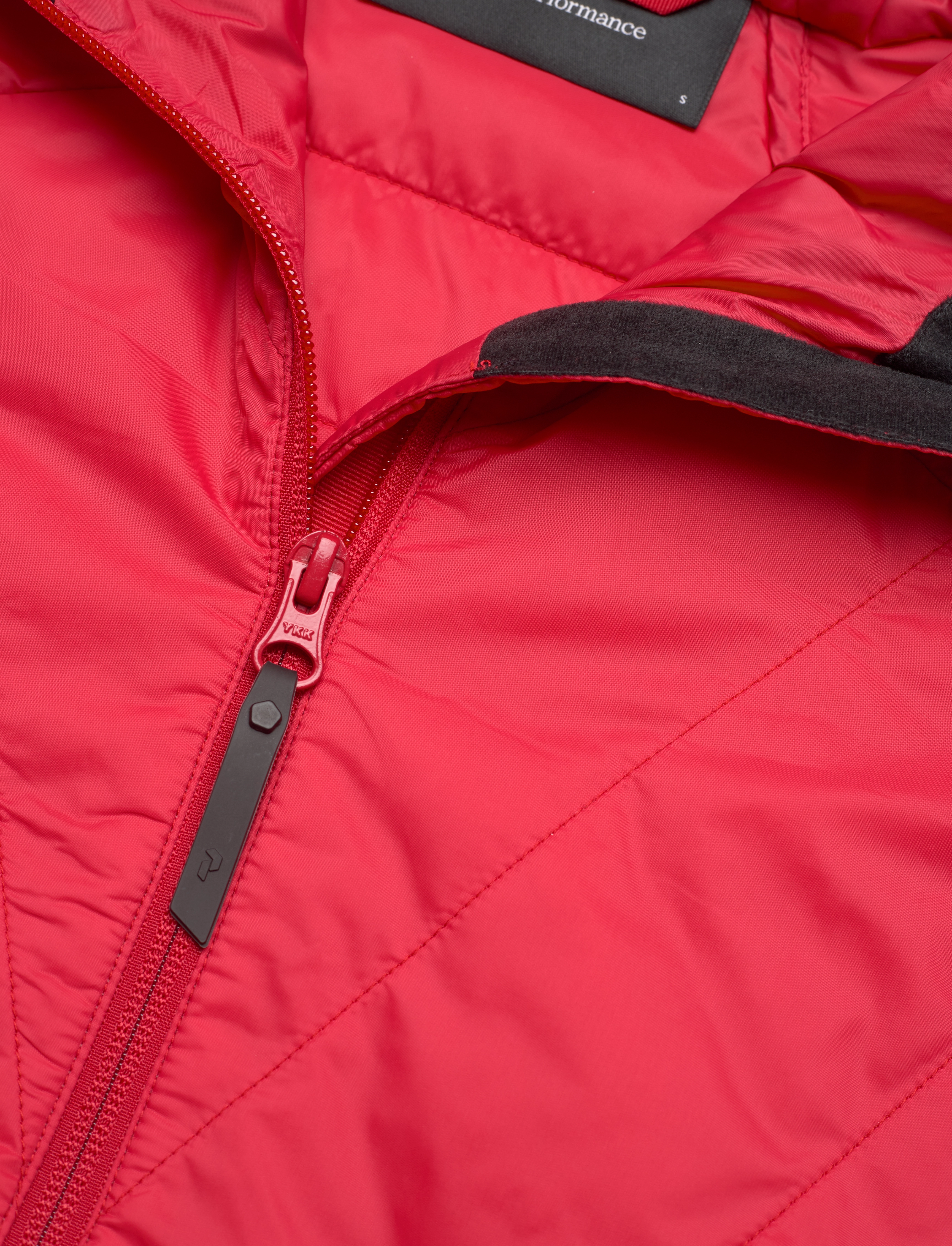 Peak Performance - W Insulated Liner Hood-RACING RED - dunjakker - racing red - 2
