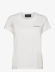 Peak Performance - W Logo Tee - t-shirts - offwhite - 0