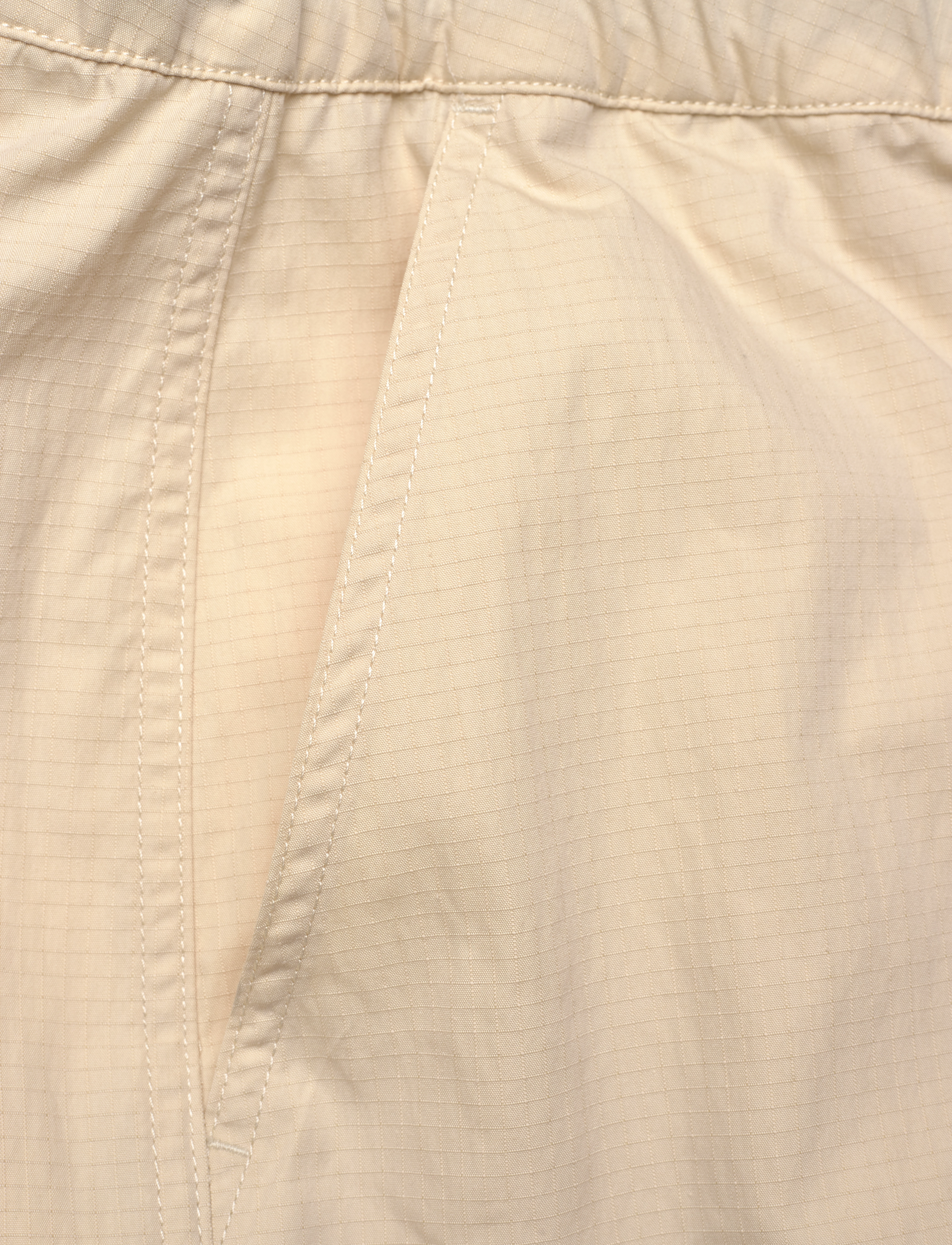 Peak Performance - M Ripstop Shorts - sand fog - 2