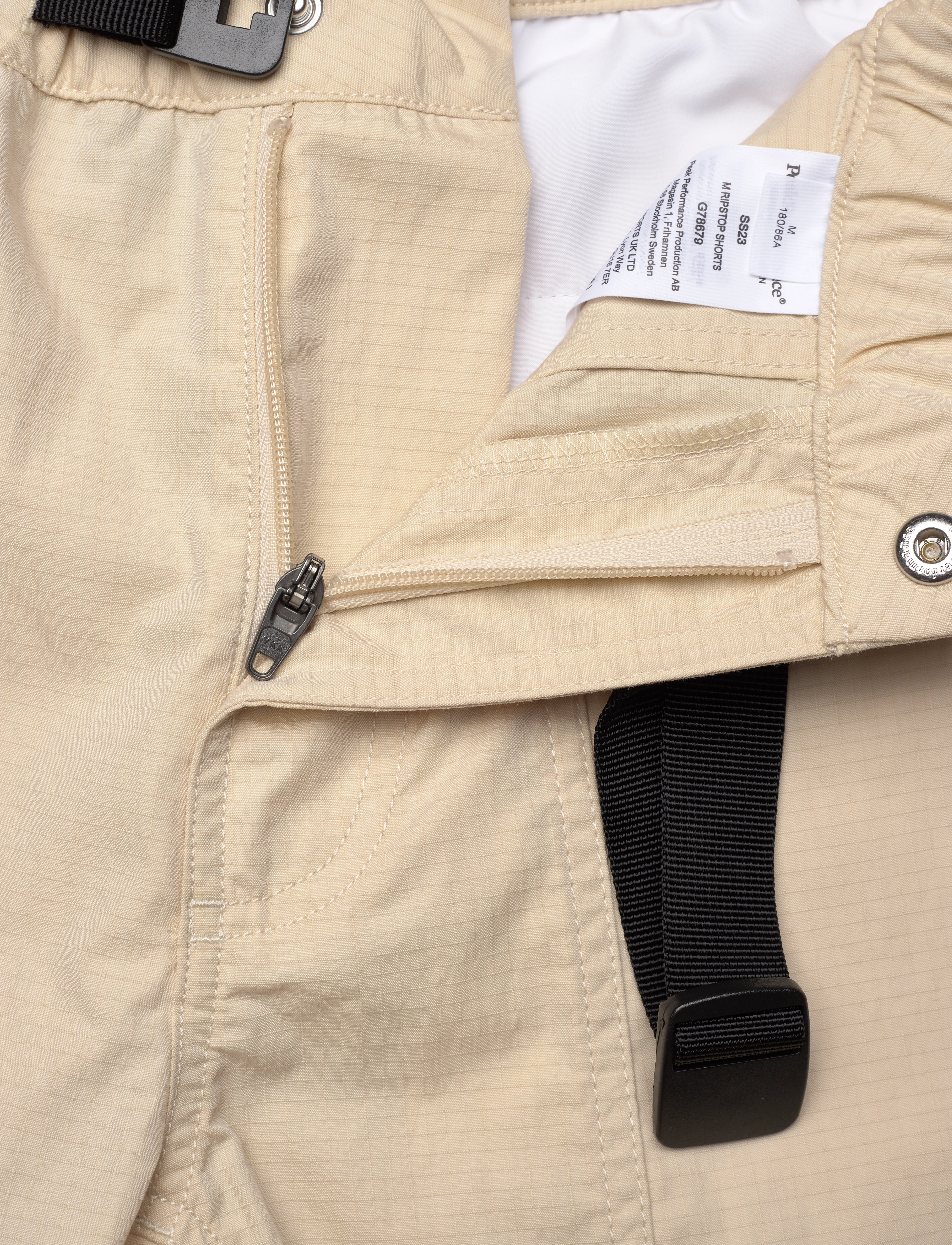 Peak Performance - M Ripstop Shorts - sand fog - 3