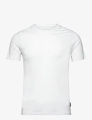 Peak Performance - M Delta SS - short-sleeved t-shirts - offwhite - 0