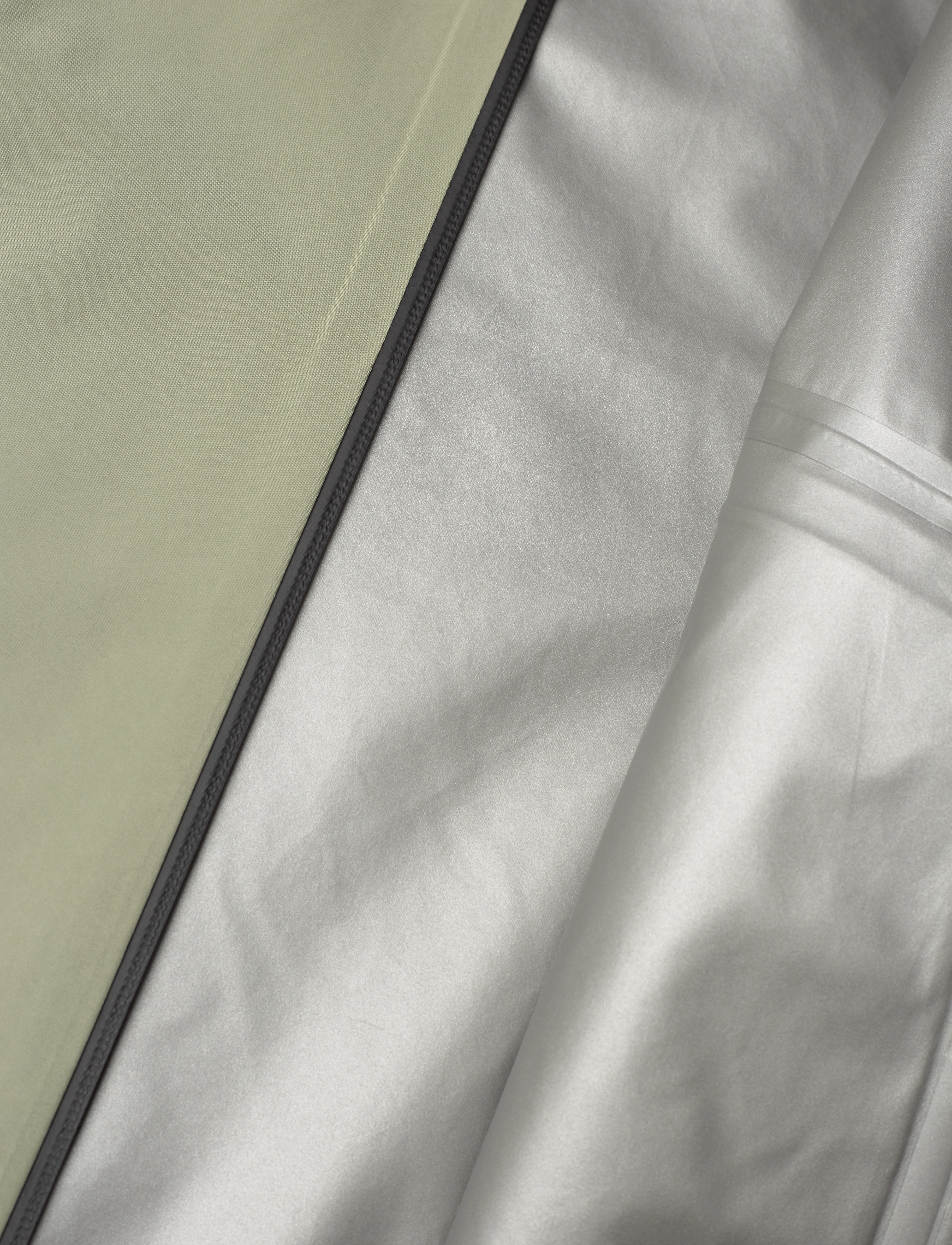 Peak Performance - W Commuter Gore-Tex Pac Jacket - limit green - 4