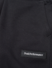 Peak Performance - Jr Logo Shorts-BLACK - black - 3