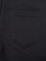 Peak Performance - Jr Logo Shorts-BLACK - black - 4