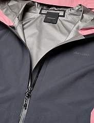 Peak Performance - W Pac Gore-Tex Jacket - outdoor & rain jackets - warm blush - 2
