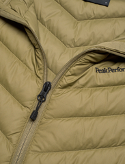 Peak Performance - W Frost Down Hood Jacket - vinterjakker - snap green - 2