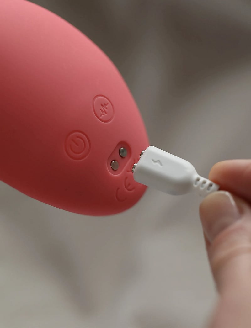 Peech - Nyx Bendable Vibrator - sex & intimacy - coral - 5