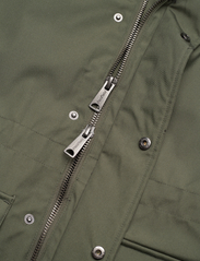 Penfield - Penfield Reverse Badge Fishtail Parka with Removeable Liner - ziemas jakas - forest night - 4