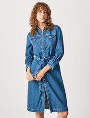 Pepe Jeans London - SCARLETT - sukienki dżinsowe - denim - 2