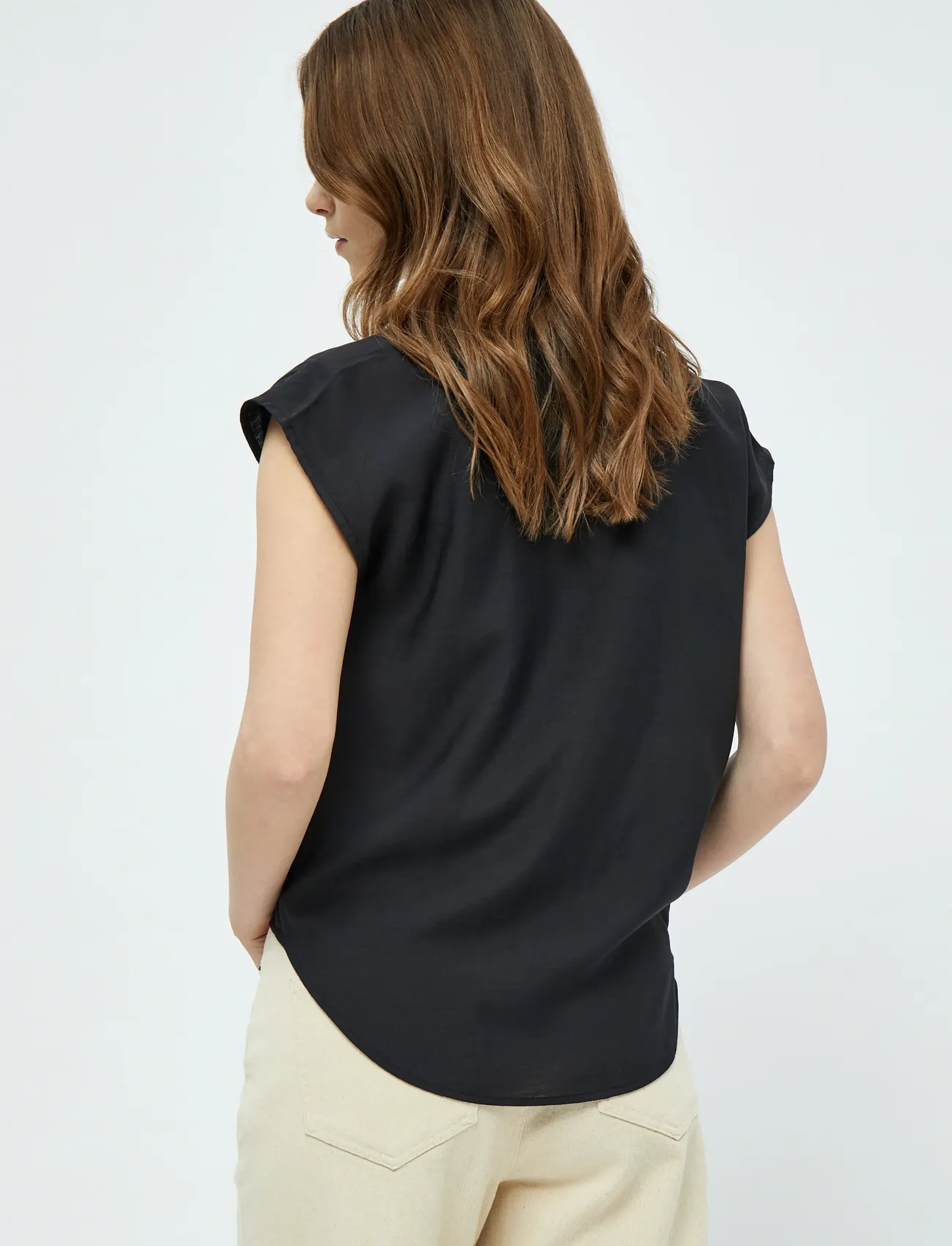 Peppercorn - PCNaline Sleeveless Shirt - kortärmade skjortor - sort - 3