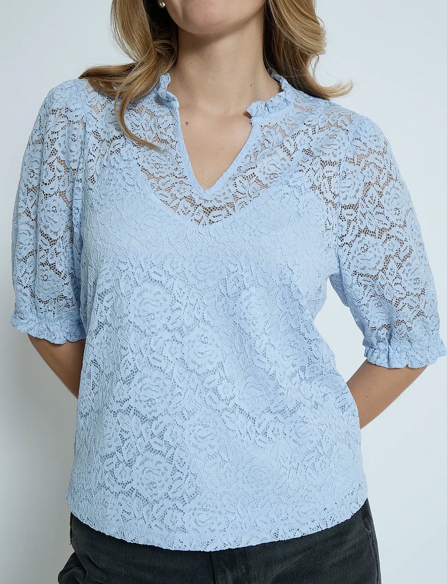 Peppercorn - PCKaroline Lace Blouse - faded denim - 4