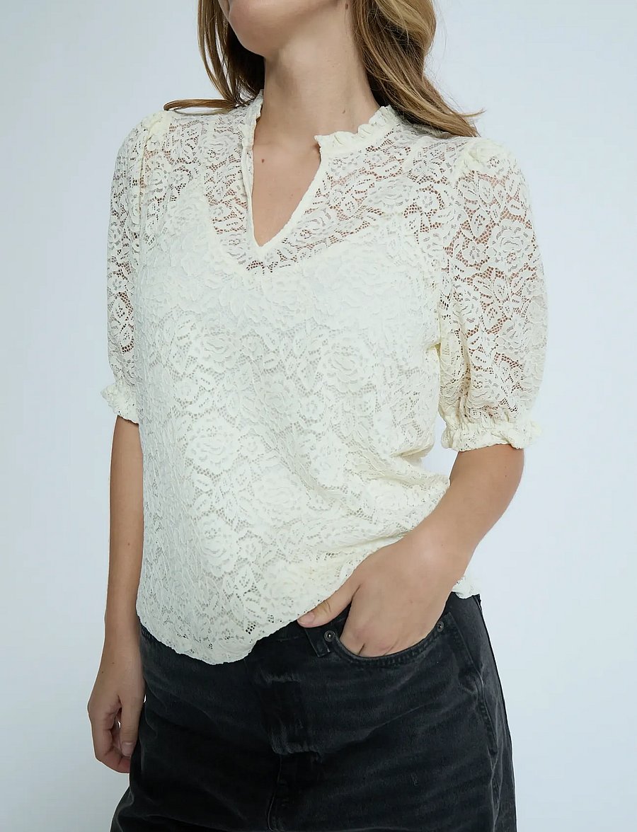 Peppercorn - PCKaroline Lace Blouse - kurzärmelige blusen - white peony - 4