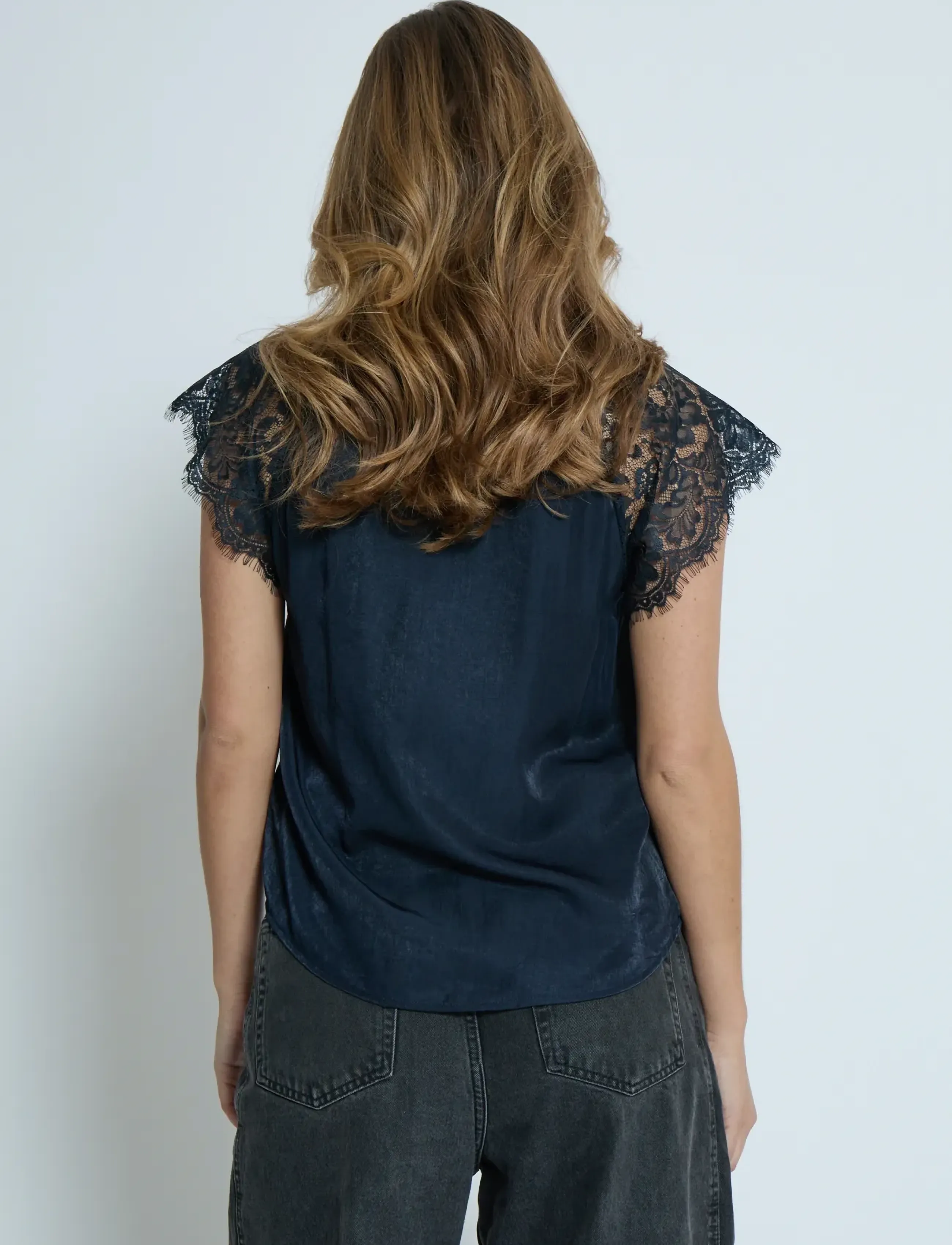 Peppercorn - PCKia Top - kortärmade blusar - navy - 3