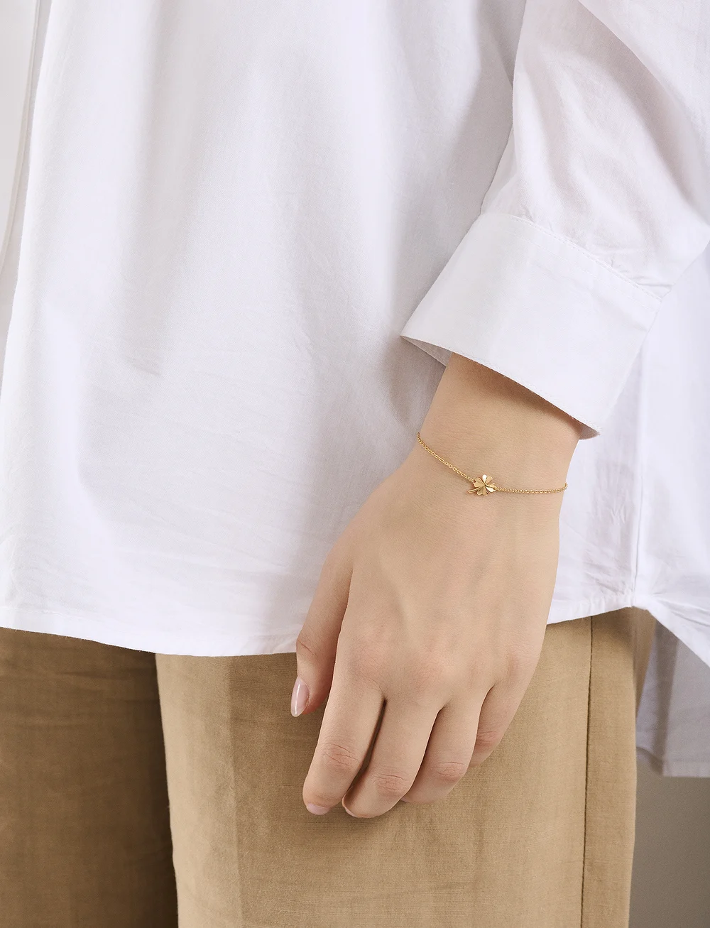 Pernille Corydon - Clover Bracelet - kædearmbånd - gold plated - 0