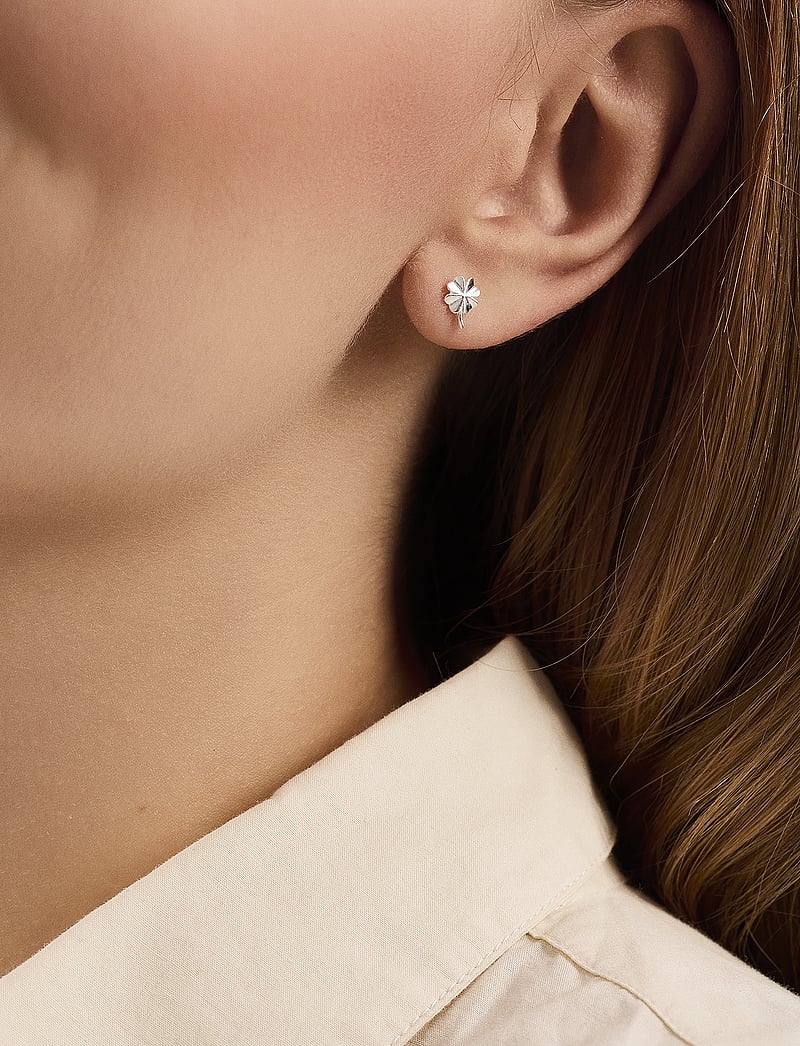 Pernille Corydon - Clover Earsticks - naastkõrvarõngad - silver - 0