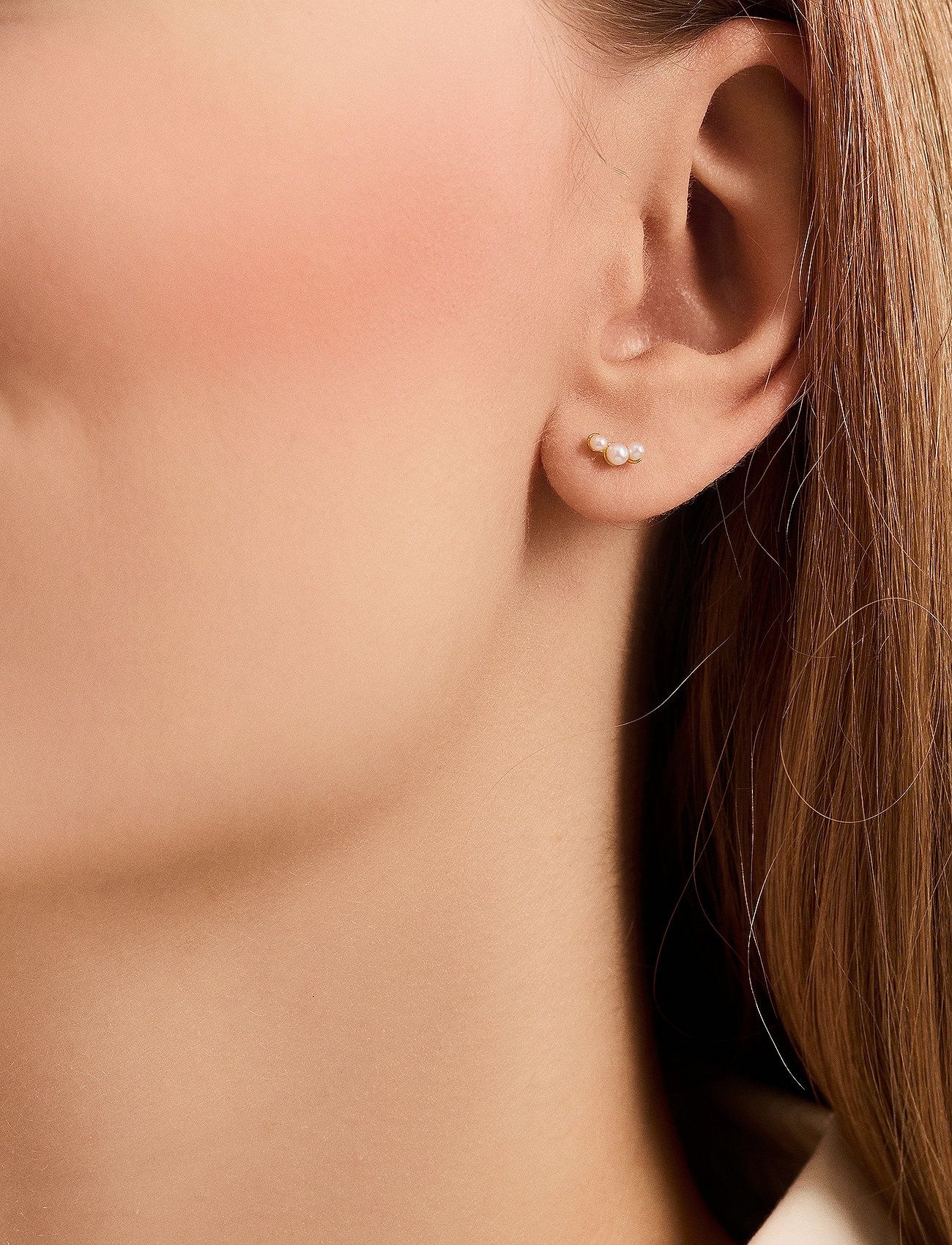 Pernille Corydon - Ocean Pearl Earsticks - pearl earrings - gp - 0