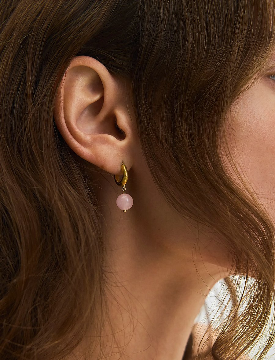 Pernille Corydon - Blush Earrings - creoler & hoops - gold plated recycled sterling silver - 1