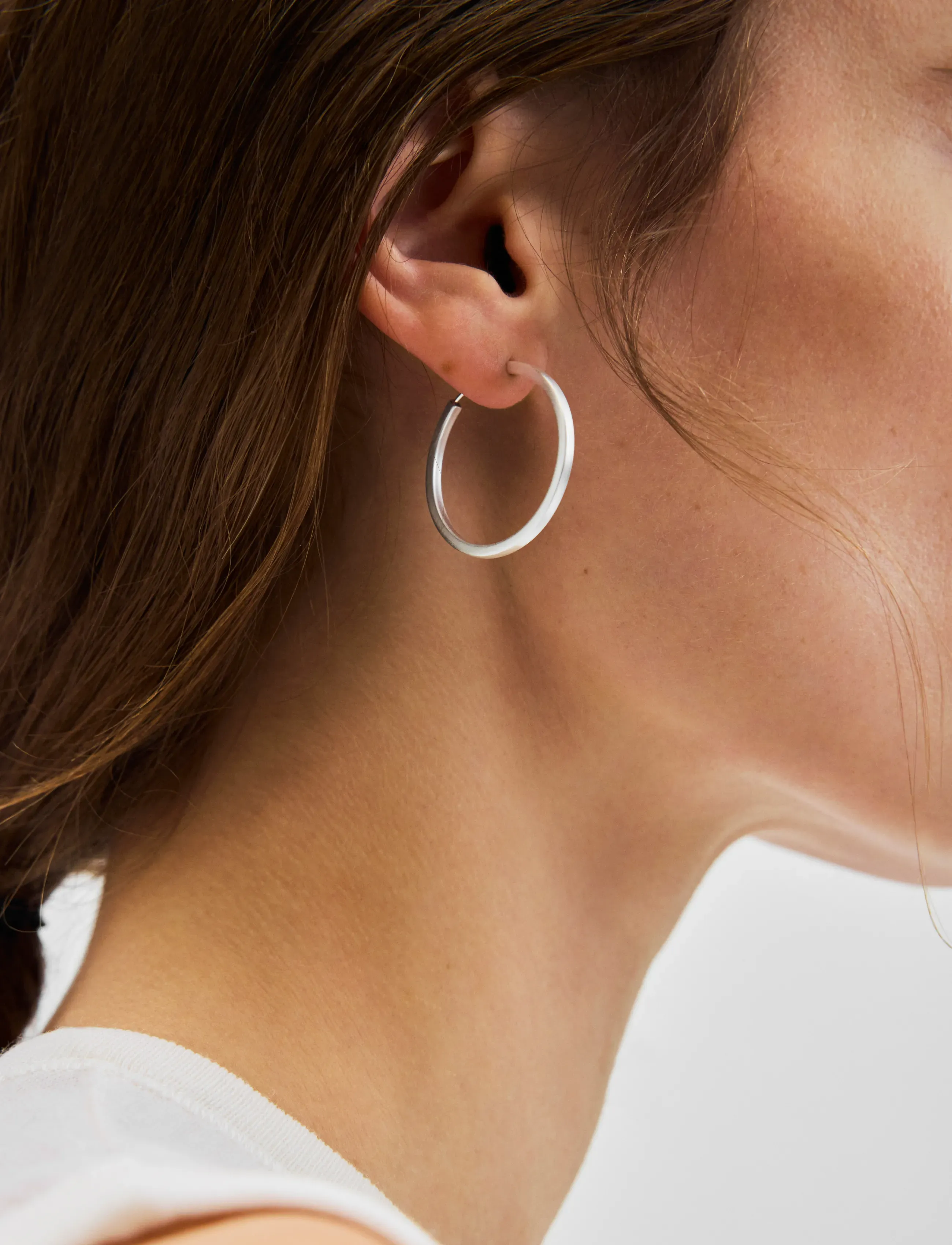 Pernille Corydon - Small Circle Line Hoops - recycled sterling silver - 1