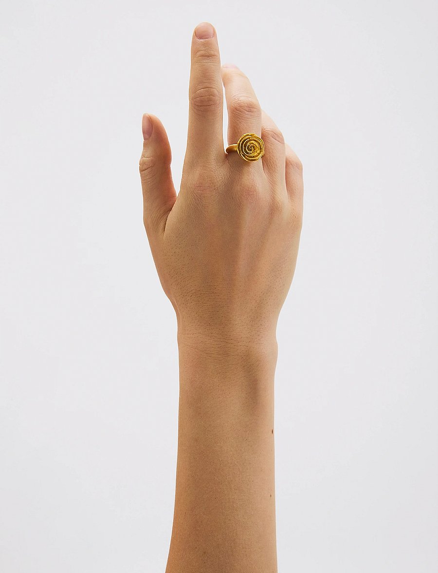 Pernille Corydon - Rose Ring - ringar - gold plated recycled sterling silver - 0