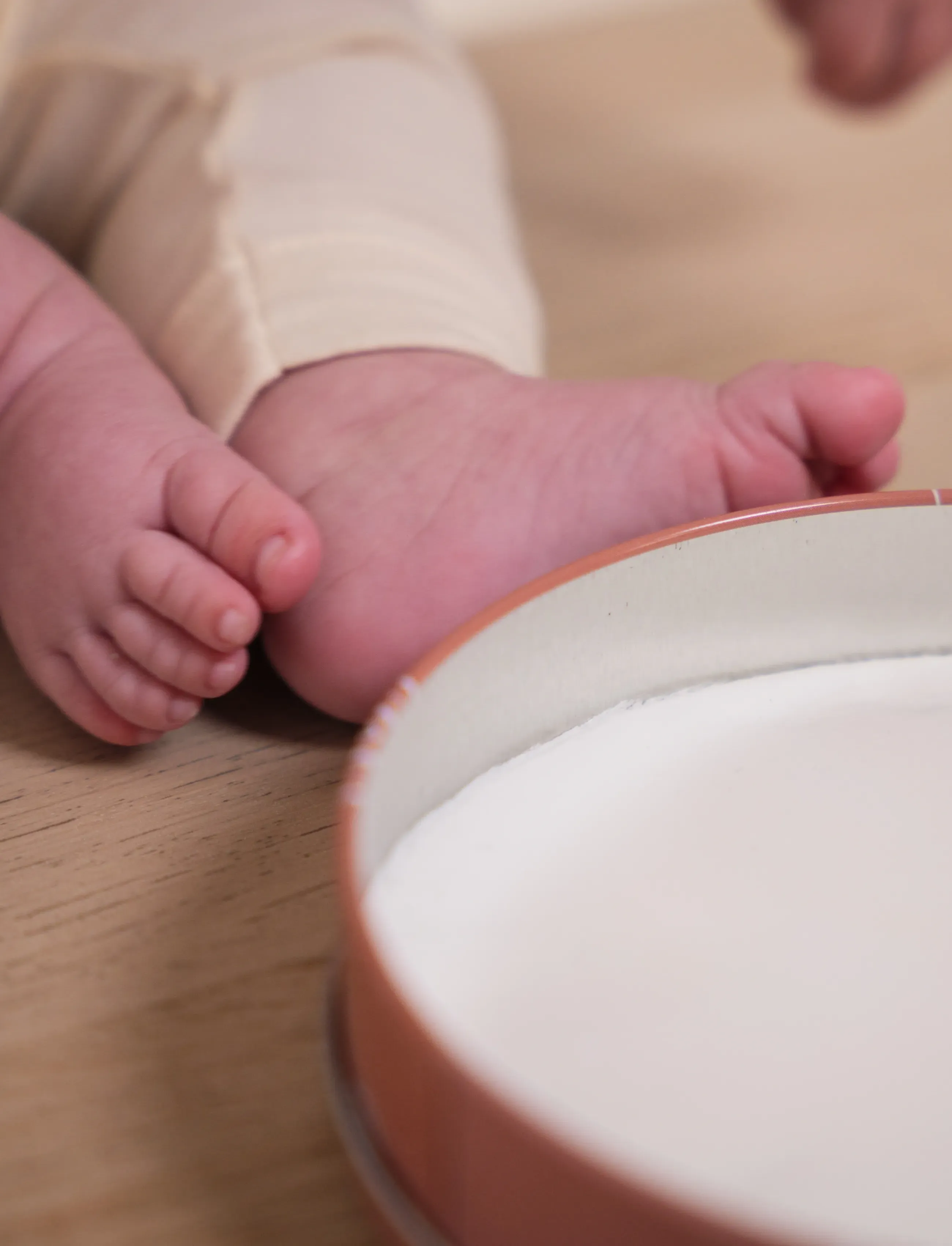 Petit Artichaut Baby Box Round Rainbow Terracotta, One Size, Nursery, Rot - My First Year, Kinder