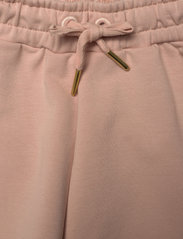 Sofie Schnoor Baby and Kids - Shorts - lühikesed dressipüksid - light rose - 2