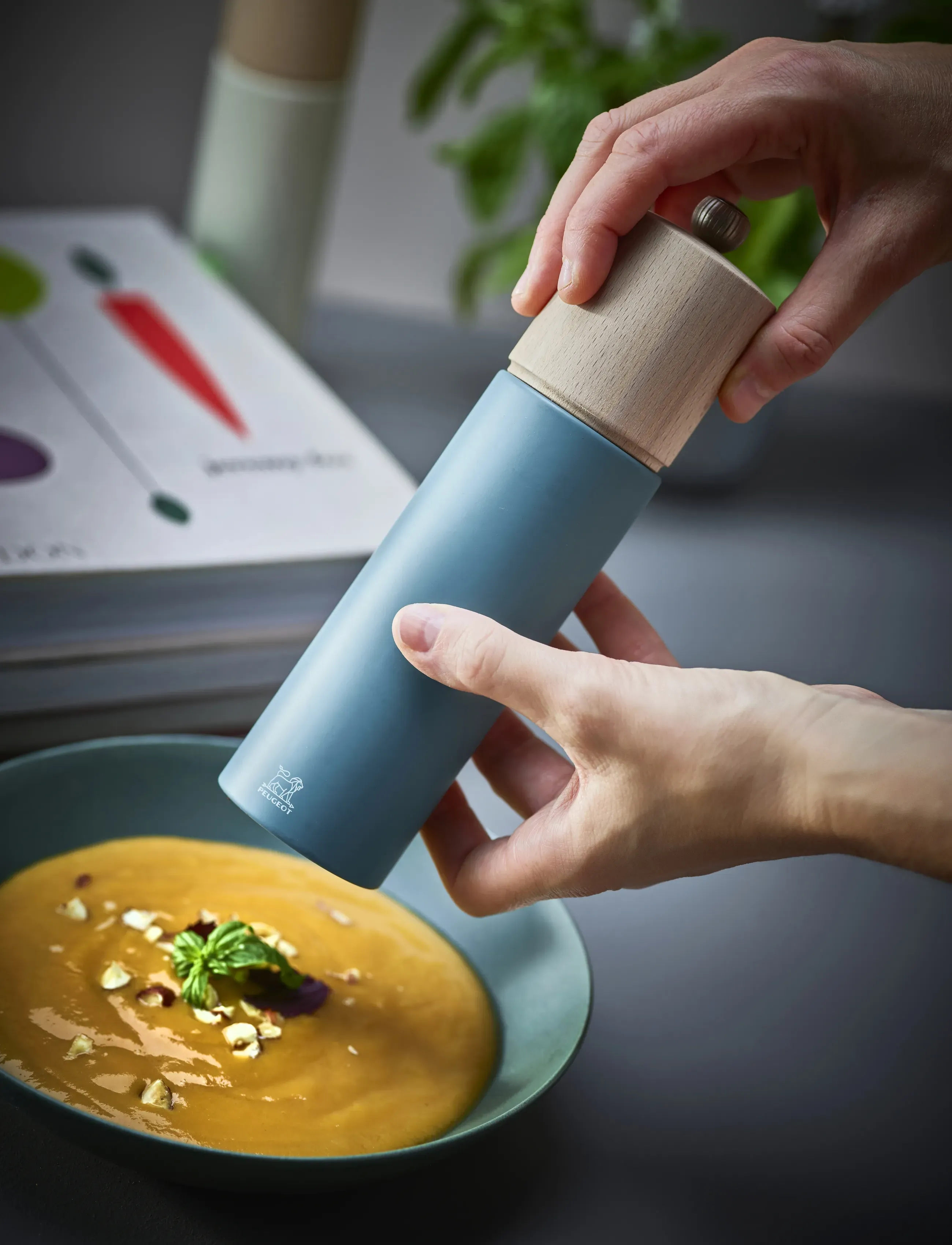Peugeot Boreal Blå Peberkværn 21 Cm, cm, Grinders, Blau - Spice Homeware